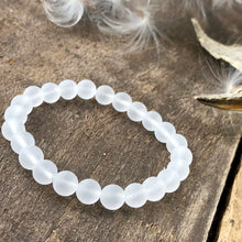 Load image into Gallery viewer, Clear Quartz Bracelet
